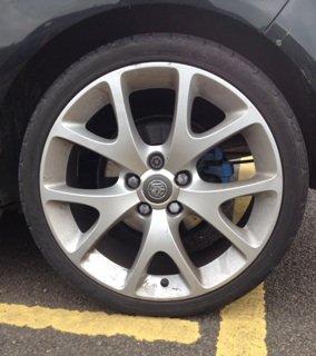 Original silver Corsa alloy